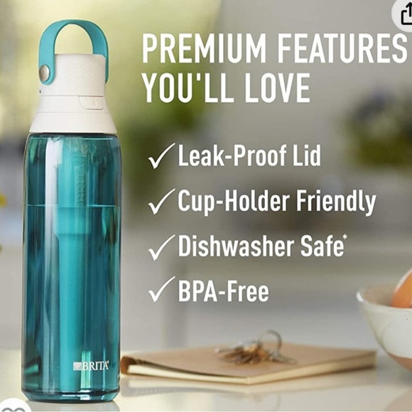 BRITA Premium Filtering Water Bottle with Filter, BPA-Free, Sea Glass, 768 mL - Picture 4 of 7